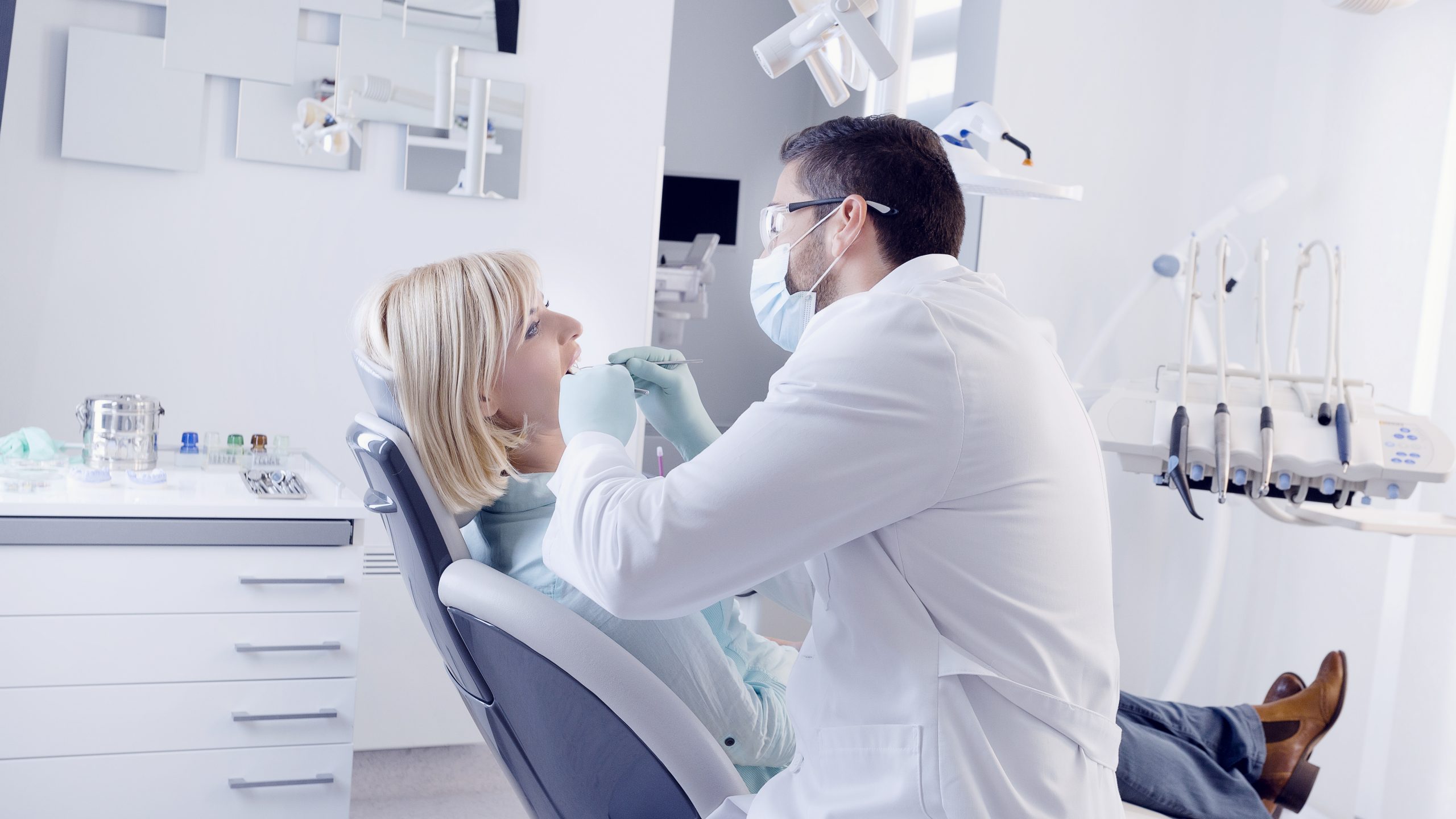 Dentist in Fall Branch, TN